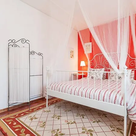 Casa De Salgueiros * Oporto