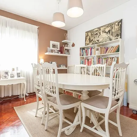 Casa De Salgueiros Oporto